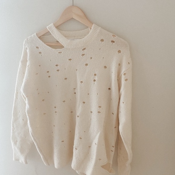 ASTR The Label Distressed Dolman Sleeve Pullover Sweater - Picture 7 of 12